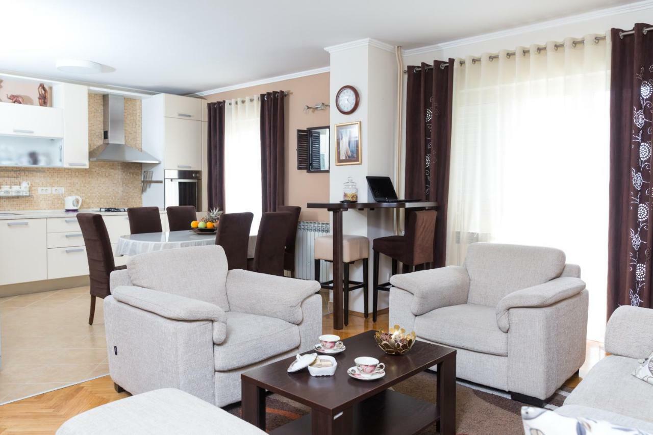 Spacious Near The Old Town Apartman