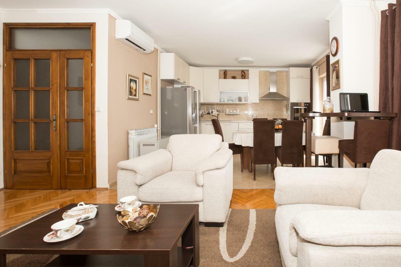 Spacious Near The Old Town Appartamento Ragusa